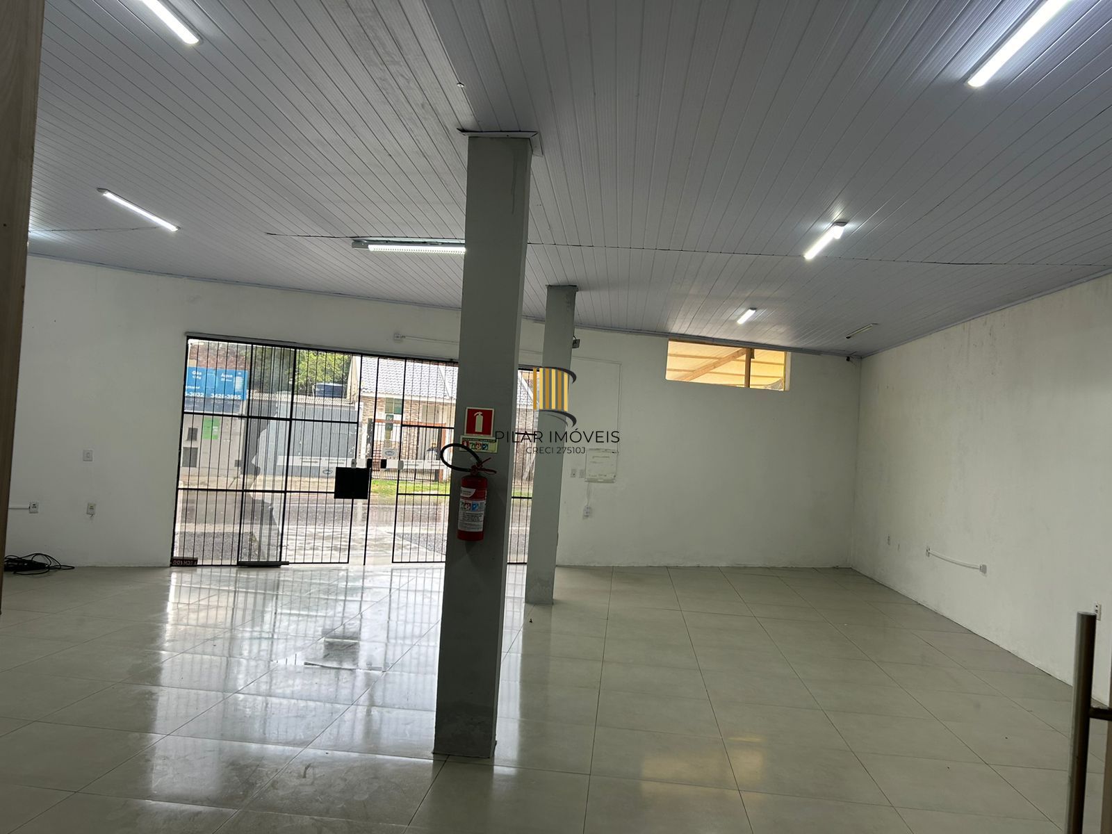 Loja com 232 m2 no bairro olaria em Canoas RS