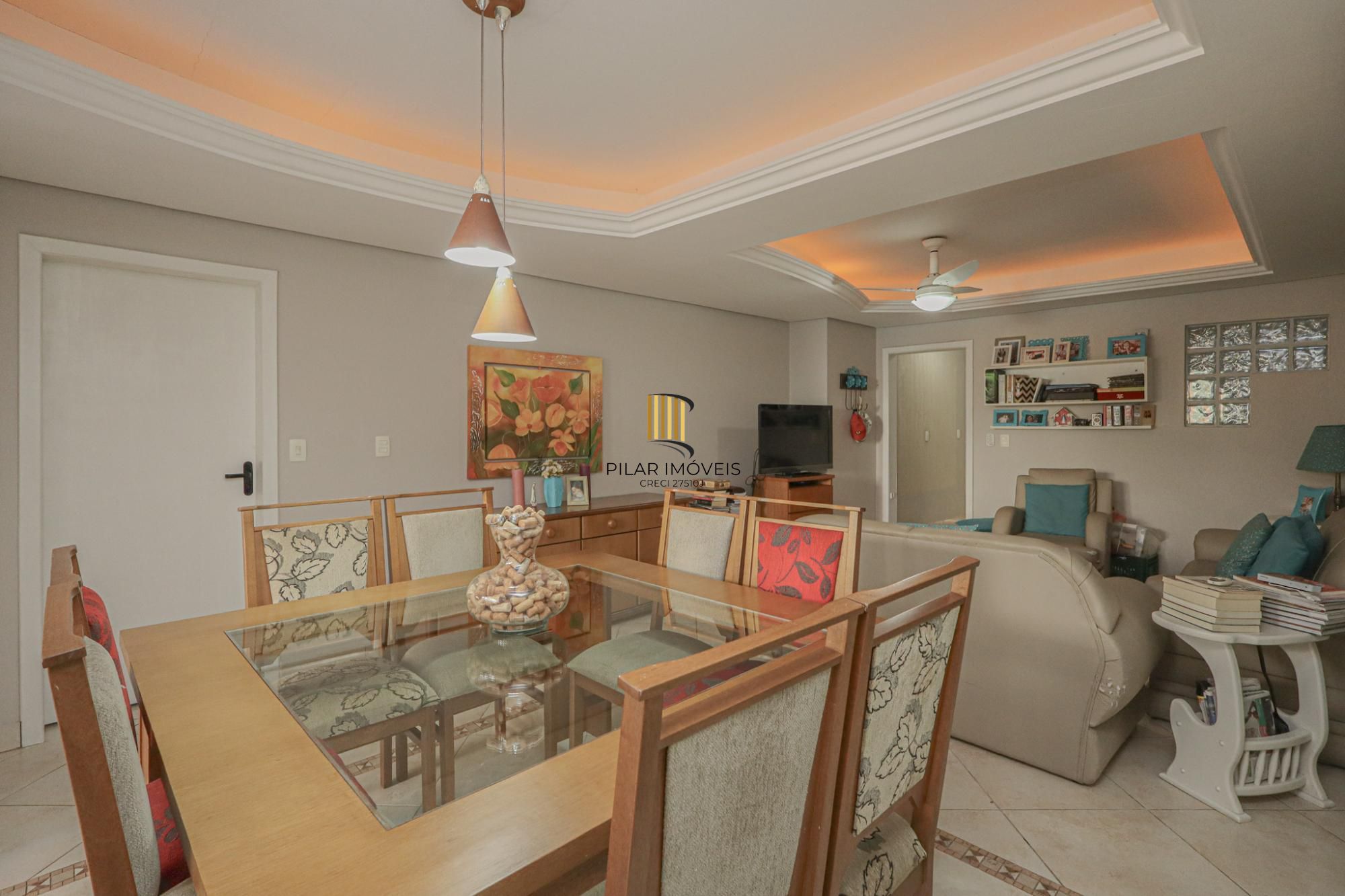 Residência de luxo ! Impecável.. 04 dormitórios , piscina / estuda dação