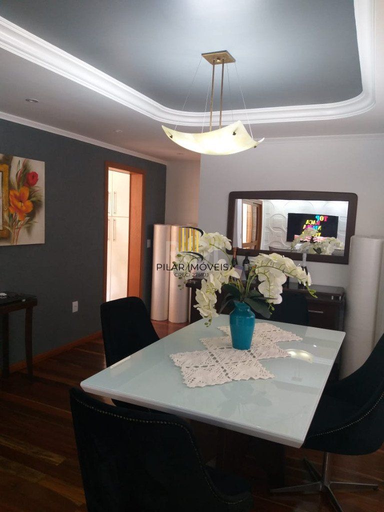 Casa Condominio para Venda - 237.24m², 3 dormitórios, sendo 1 suites, 2 vagas - Alto Petrópolis