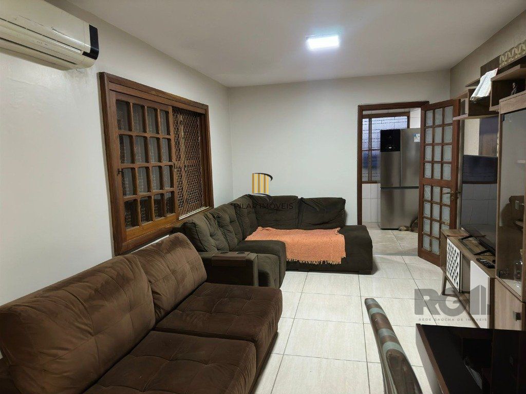 Casa 3 Dormitório(s) Bairro Morro Santana