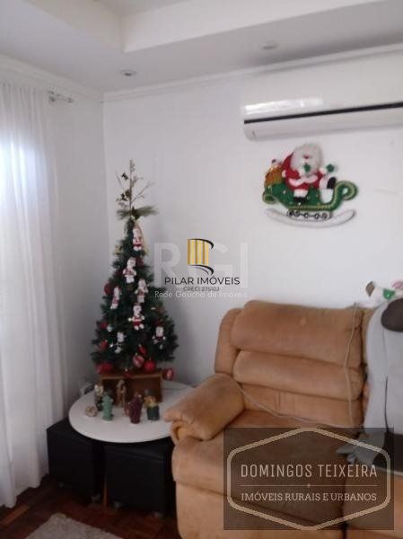 Casa para Venda - 300m², 3 dormitórios, 2 vagas - Jardim Leopoldina