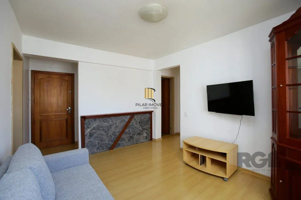 Apartamento, 2 Quartos, 2 Vagas, Bairro Petrópolis