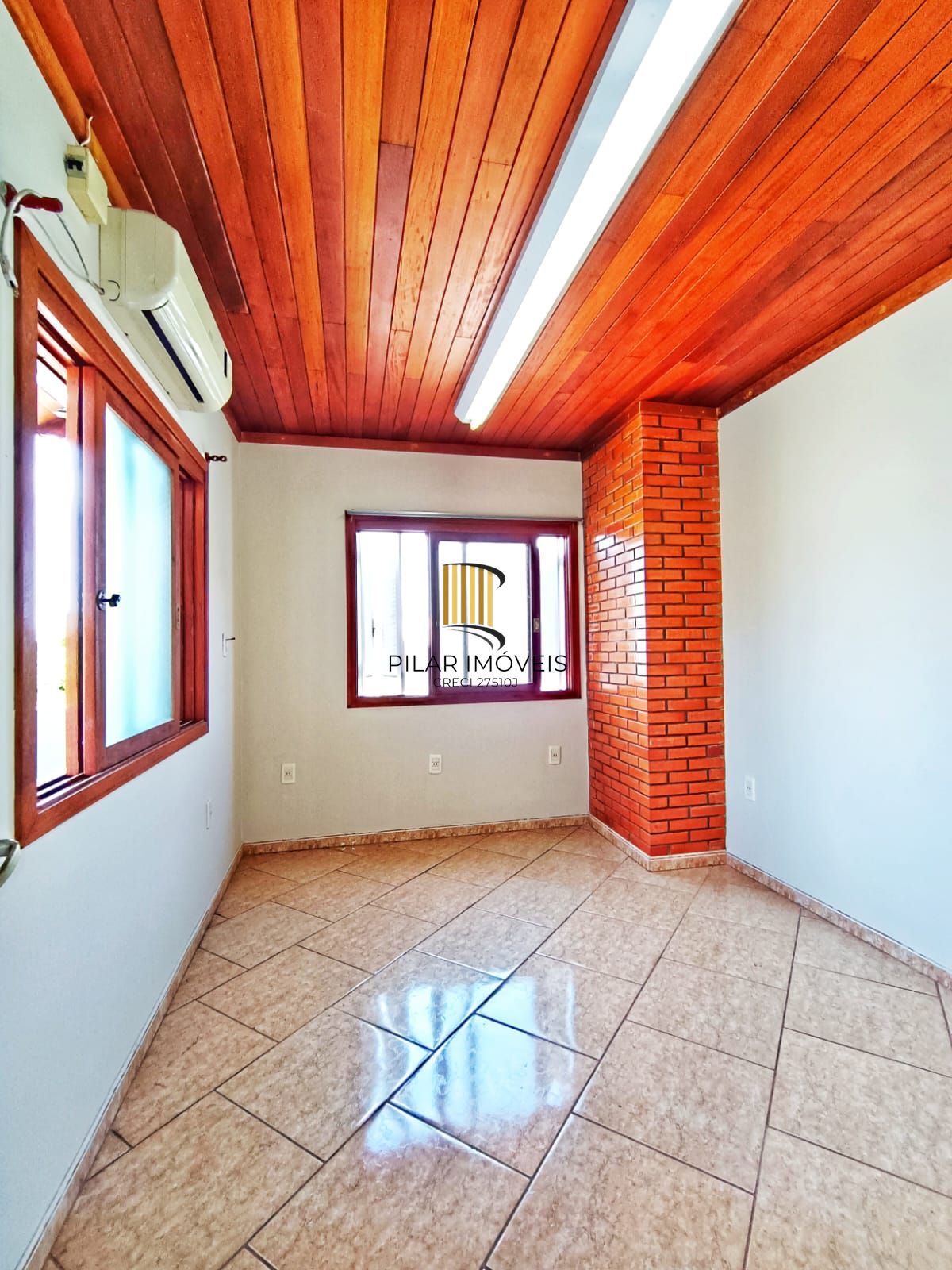 Casa à venda no Jardim Sabará – Rua Cristo Rei, 20 – Porto Alegre