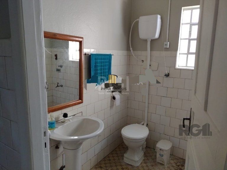 Casa para Venda - 181m², 4 dormitórios, 1 vaga - Rio Branco