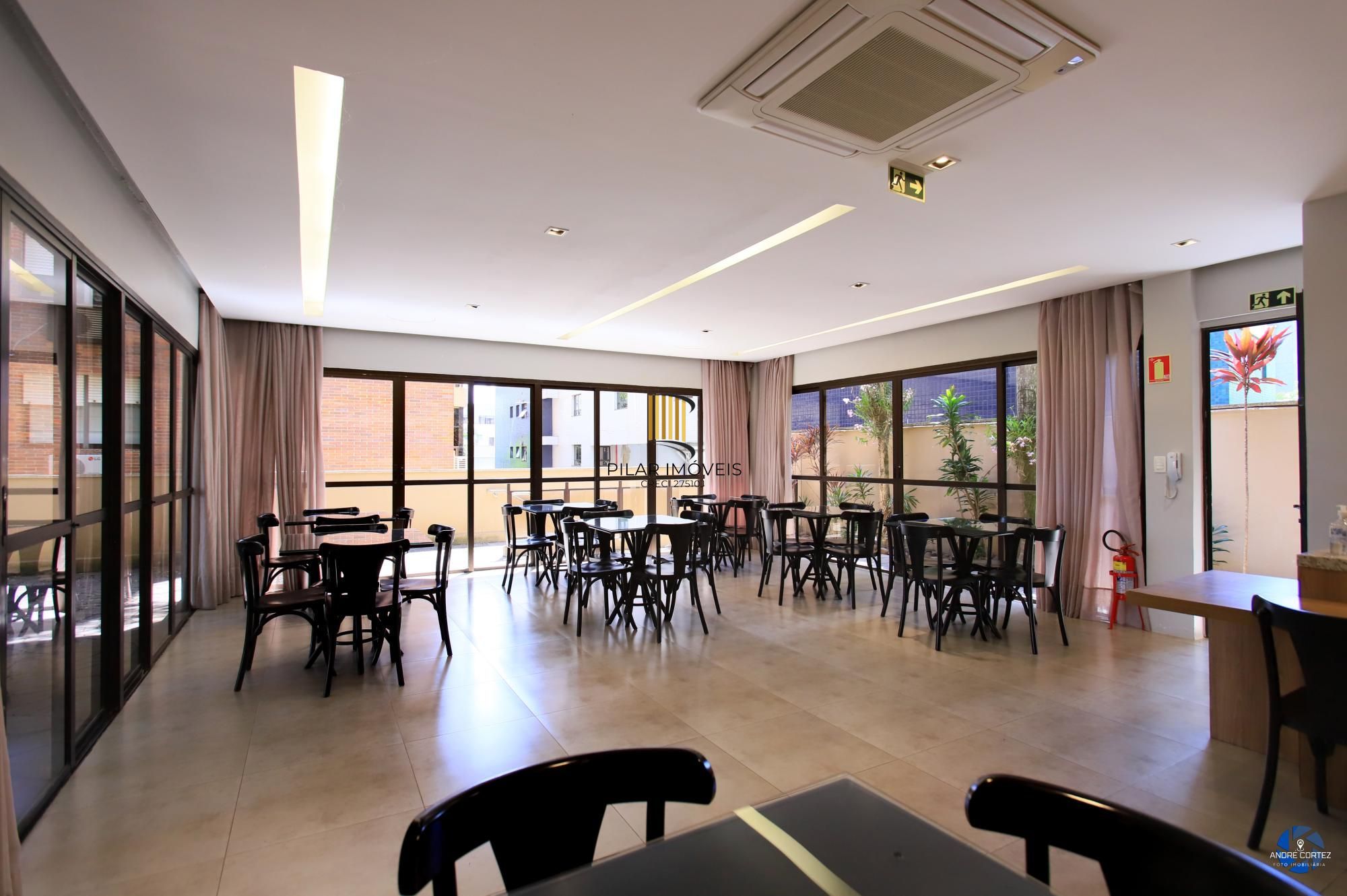 Apartamento 2 dormitórios no bairro Mont Serrat