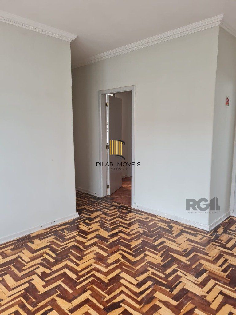 Apartamento 2 dormitórios no bairro Humaitá