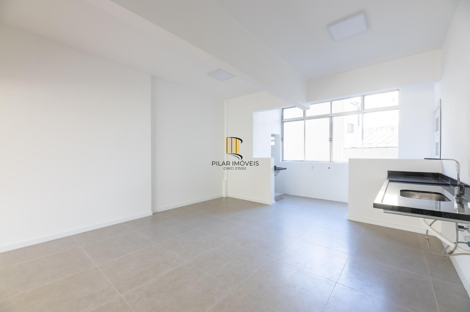Apartamento no edificio Esplanada 03 dormitórios no Bairro Moinhos de Vendo em Porto Alegre