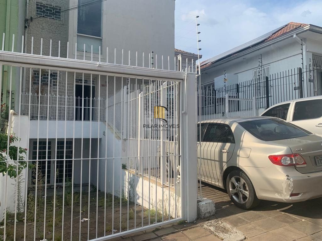Casa Comercial no bairro Floresta