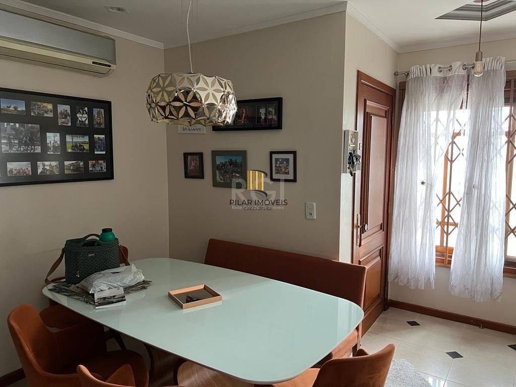 Casa 3 dormitórios no bairro Jardim Sabará