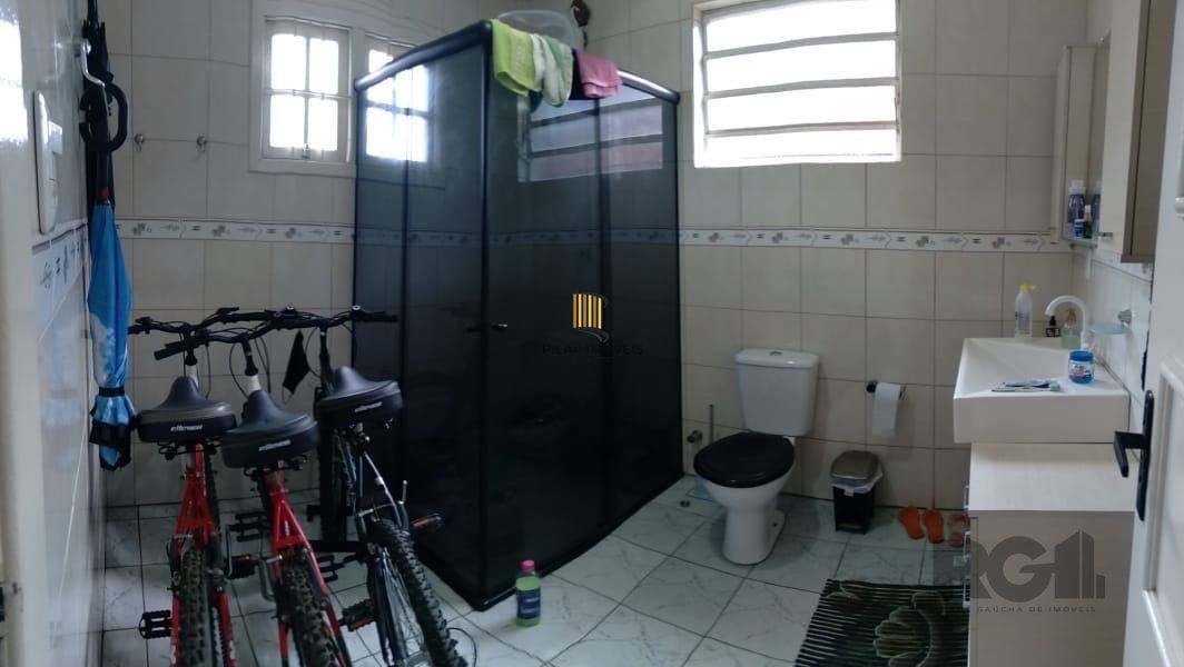 Excelente casa de 70m² com 3 dormitórios no bairro Sarandi. 