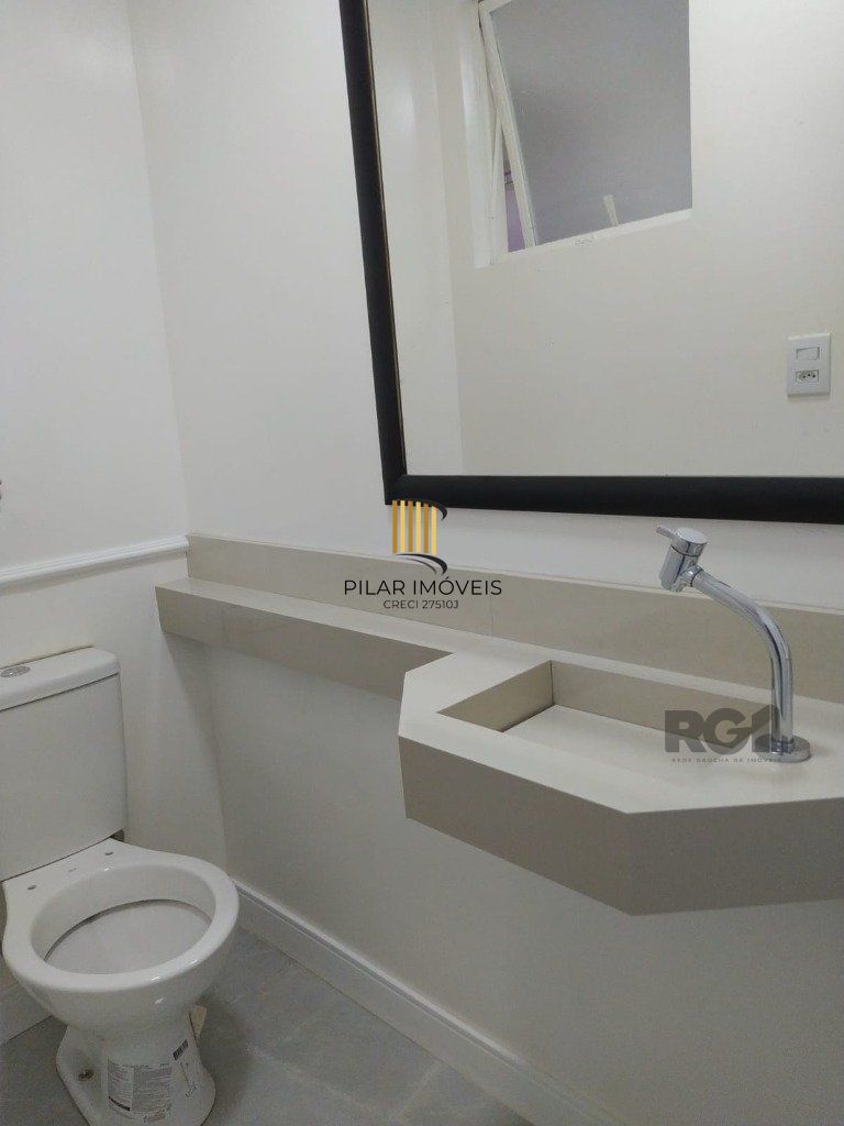 Apartamento 2 Dormitório(s) Bairro Chácara das Pedras