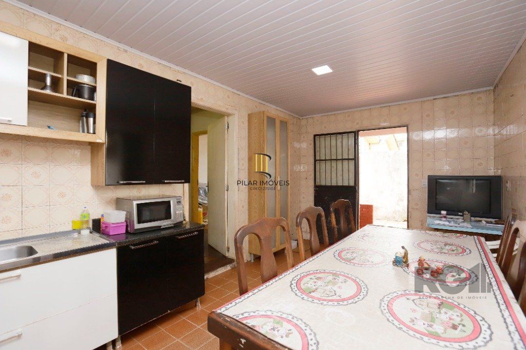 Casa 3 dormitórios no bairro Sarandi