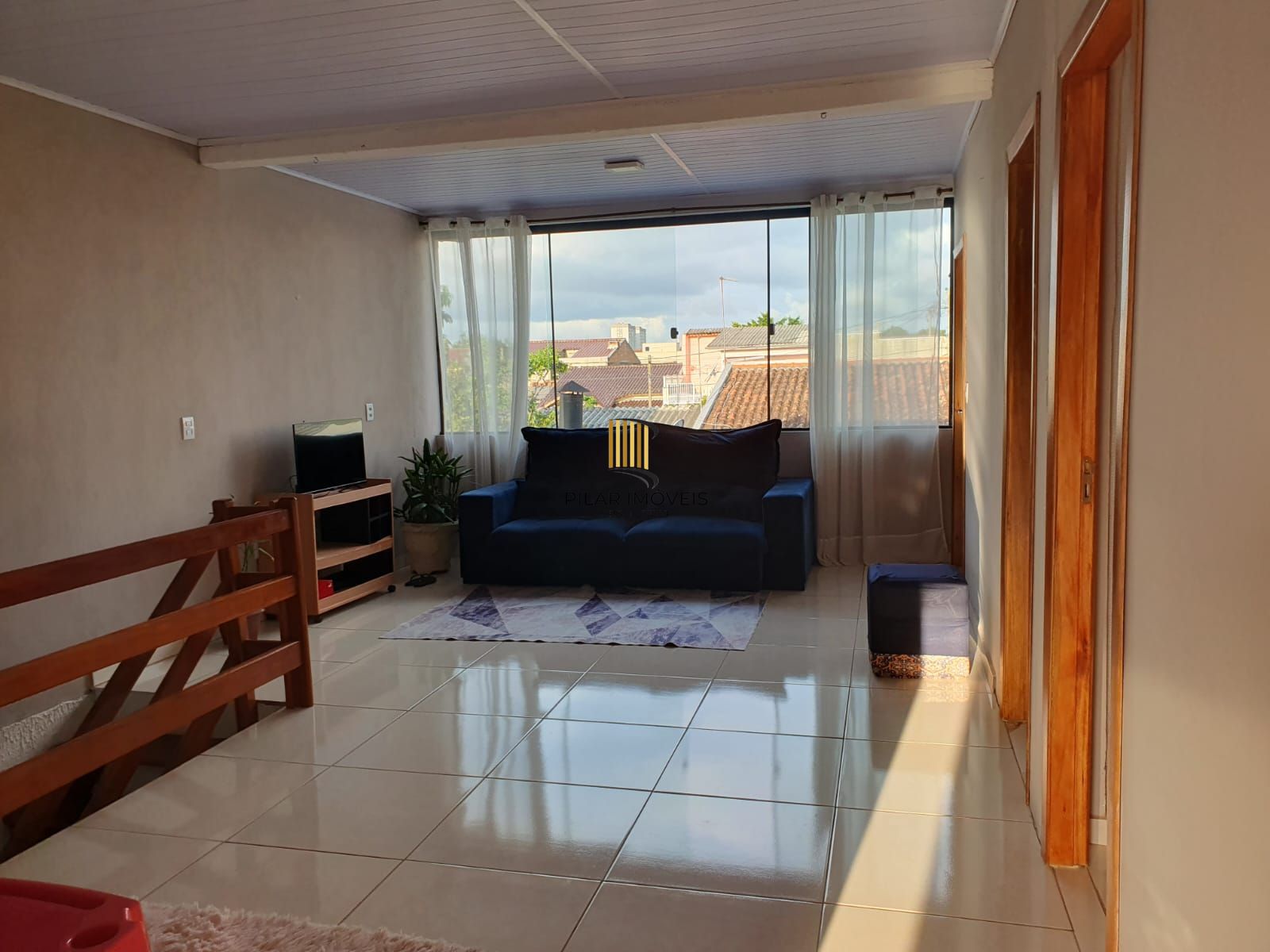 Casa, 3 Dormitórios, 2 Banheiros, 180m², Bairro Estância Velha, Canoas