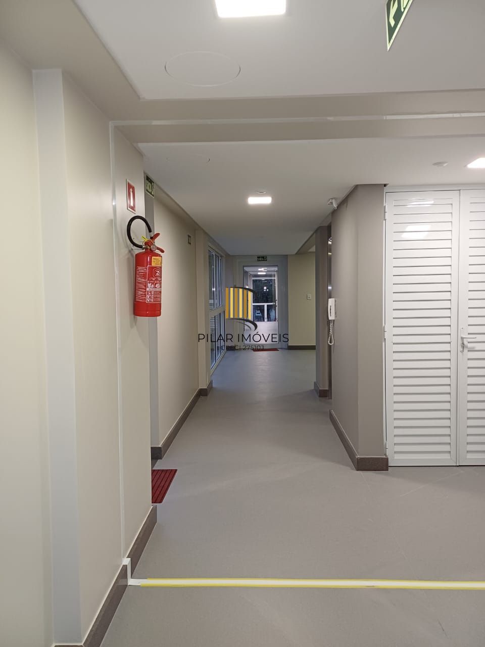 Apartamento 2 dormitórios no bairro Menino Deus