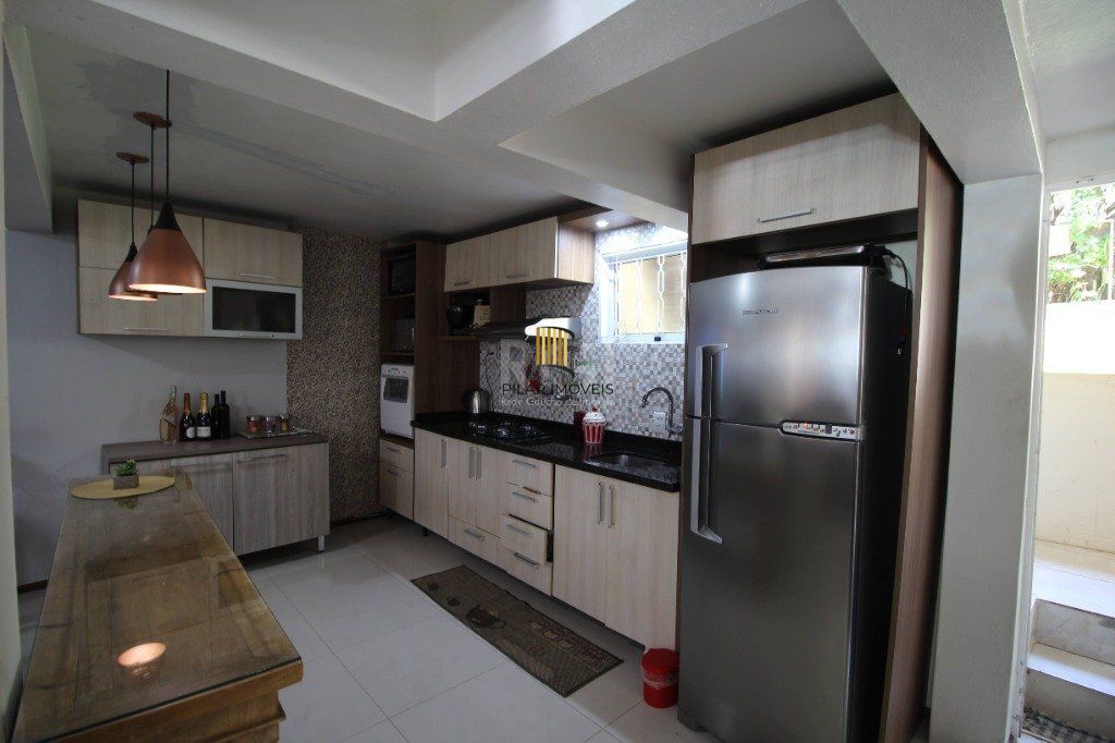 Casa para Venda - 175.29m², 3 dormitórios, sendo 1 suites, 2 vagas - São Miguel