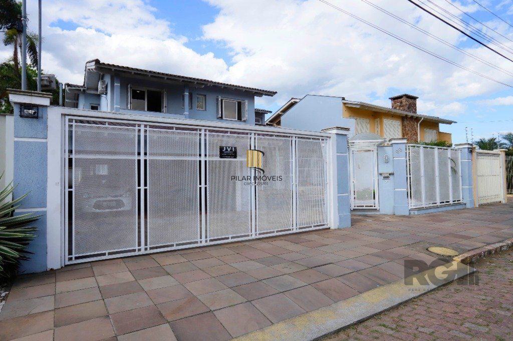 Casa 04 suítes no Bairro Ipanema em Porto Alegre