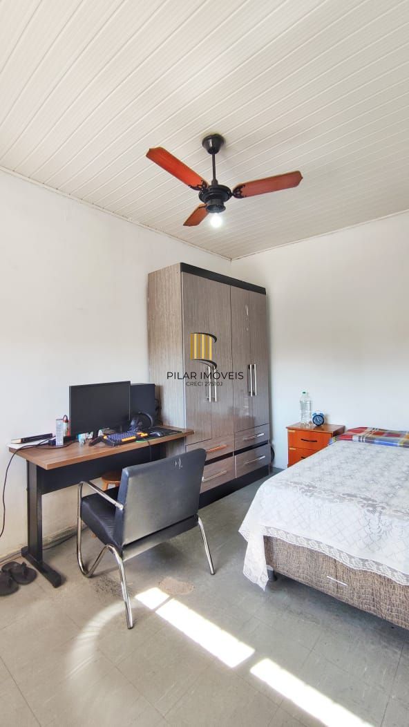 Casa com 170m², 3 dorm. no bairro Jardim Itu Sabará em Porto Alegre