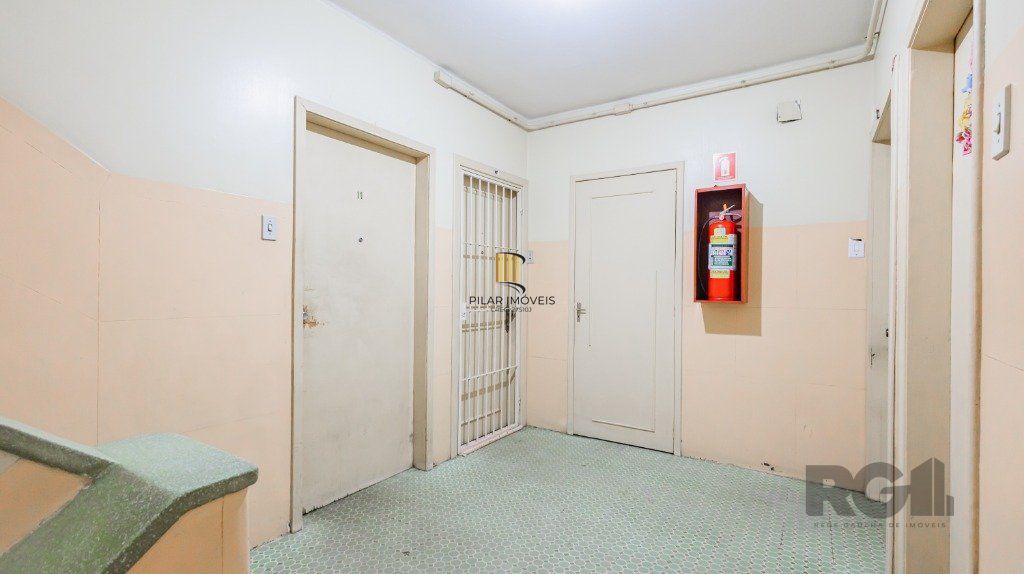 Apartamento 2 dormitórios no bairro Moinhos de Vento