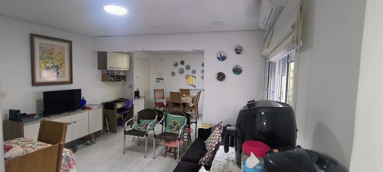 Apartamento, 1 Dormitório, com garagem, Bairro Menino Deus