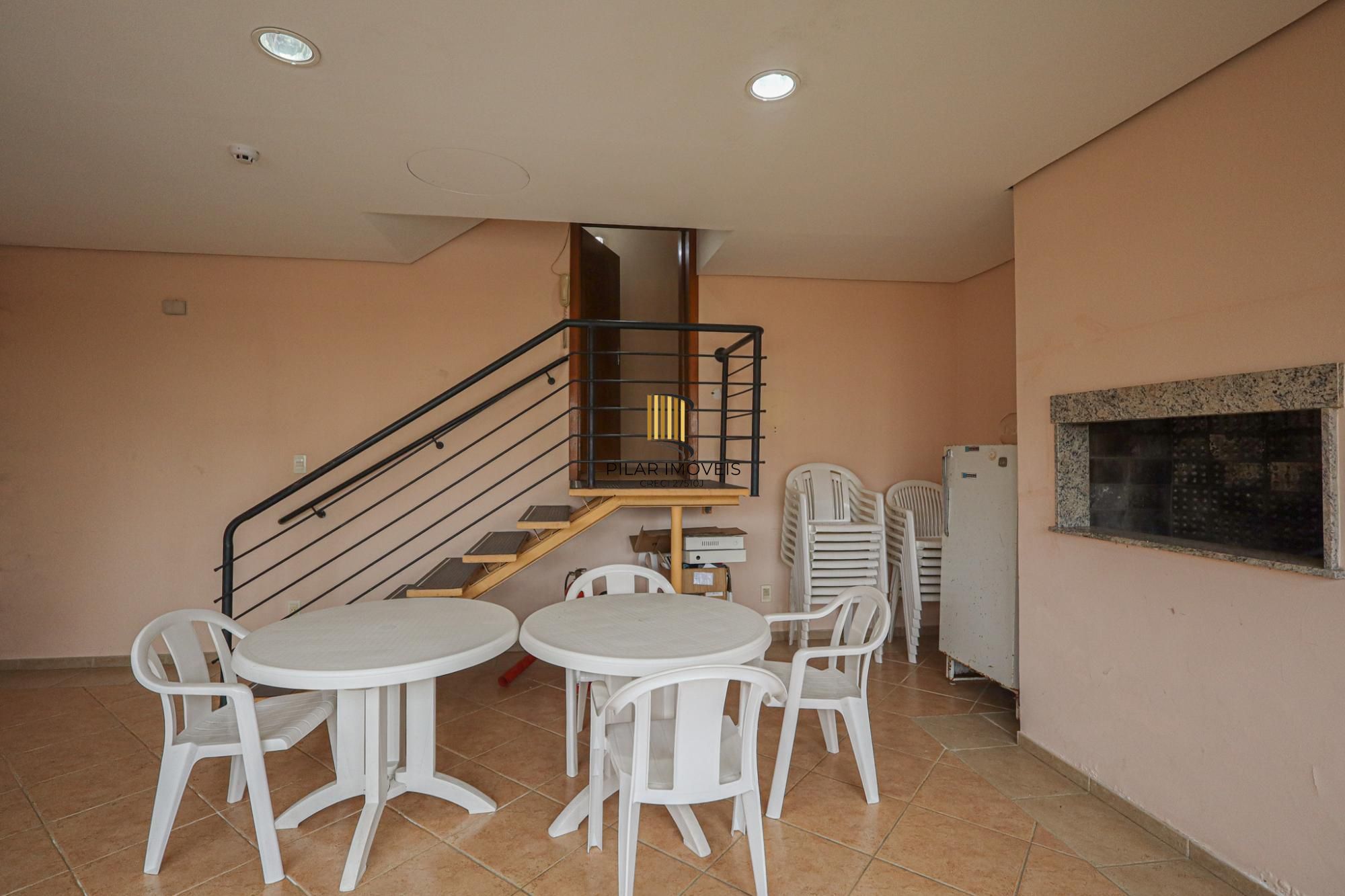 Sala comercial - com portaria / recepção e elevador semimobiliado