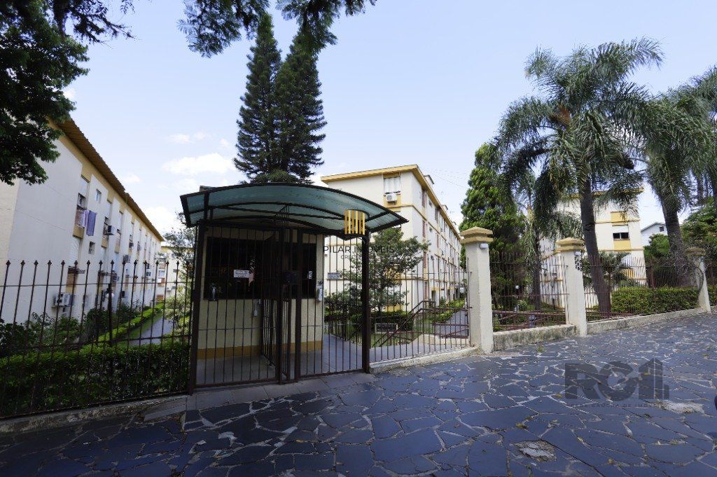 Apartamento 2 dormitórios no bairro Passo da Areia