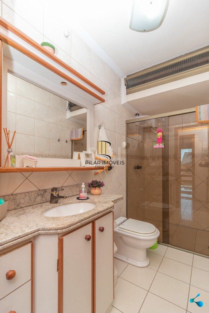 Casa para Venda - 272m², 3 dormitórios, sendo 1 suites, 2 vagas - Sarandi