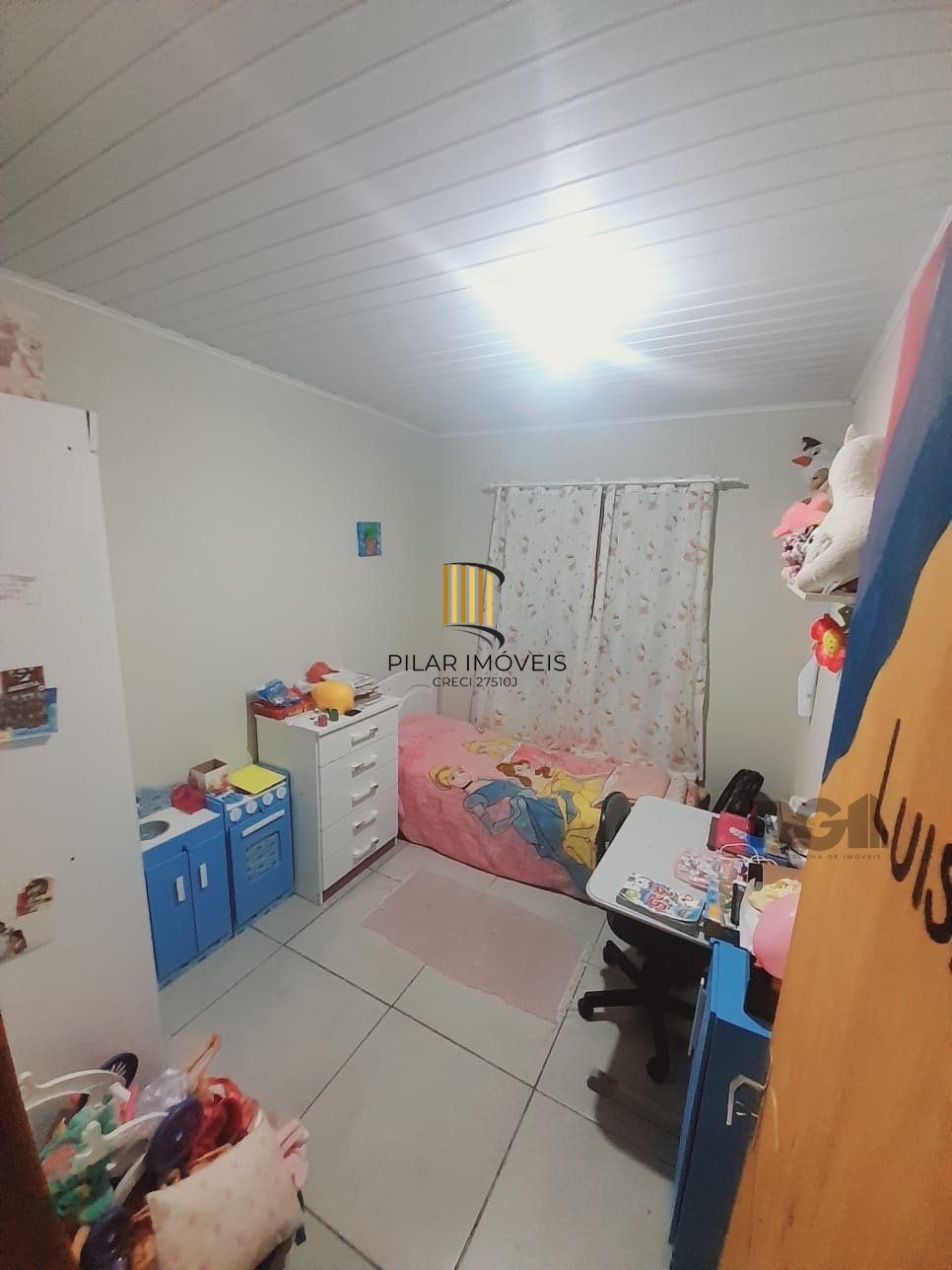 Casa para Venda - 272m², 3 dormitórios, sendo 1 suites, 2vagas - Porto Verde