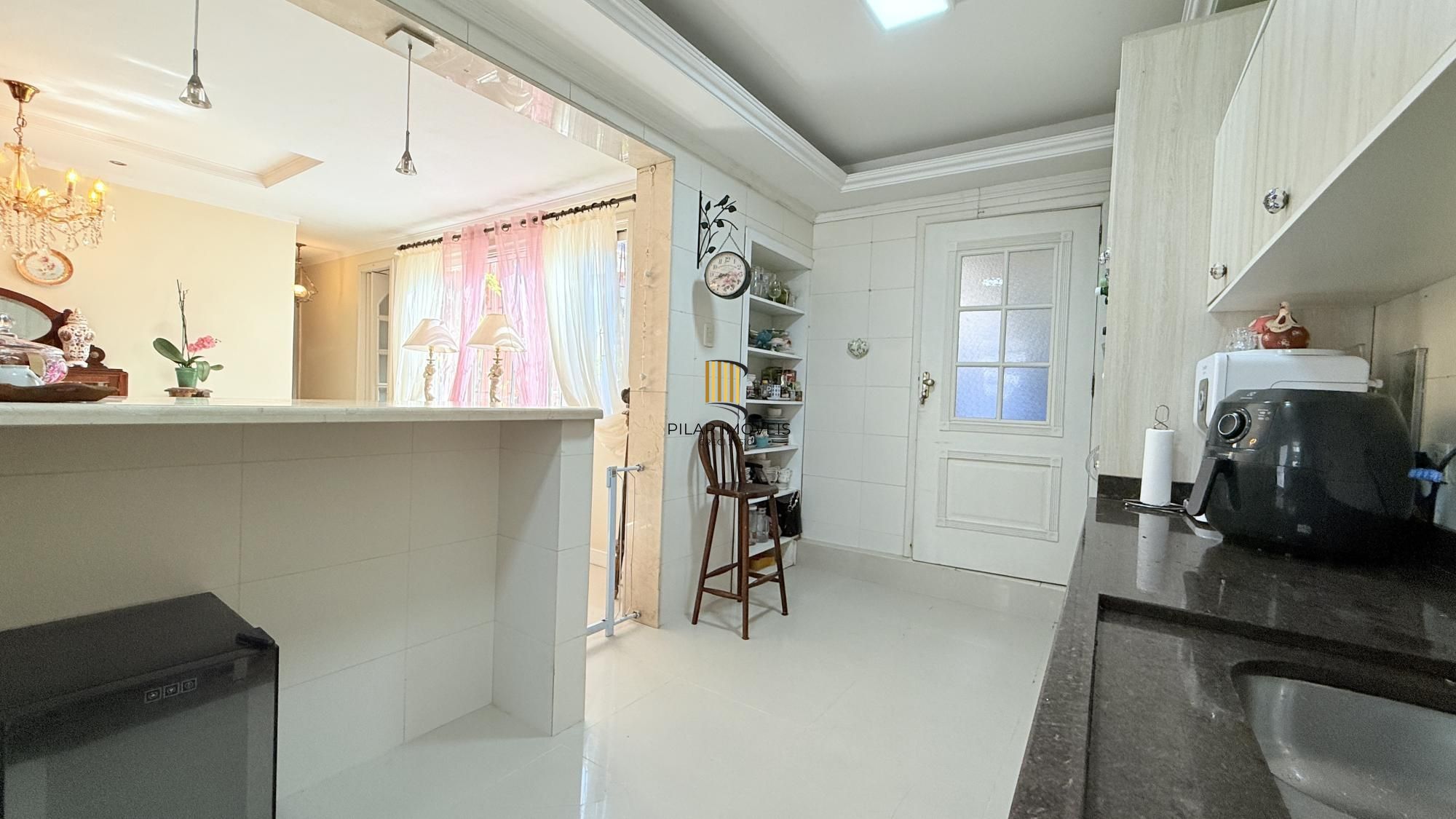 Casa 3 dormitórios no bairro Vila Assunção