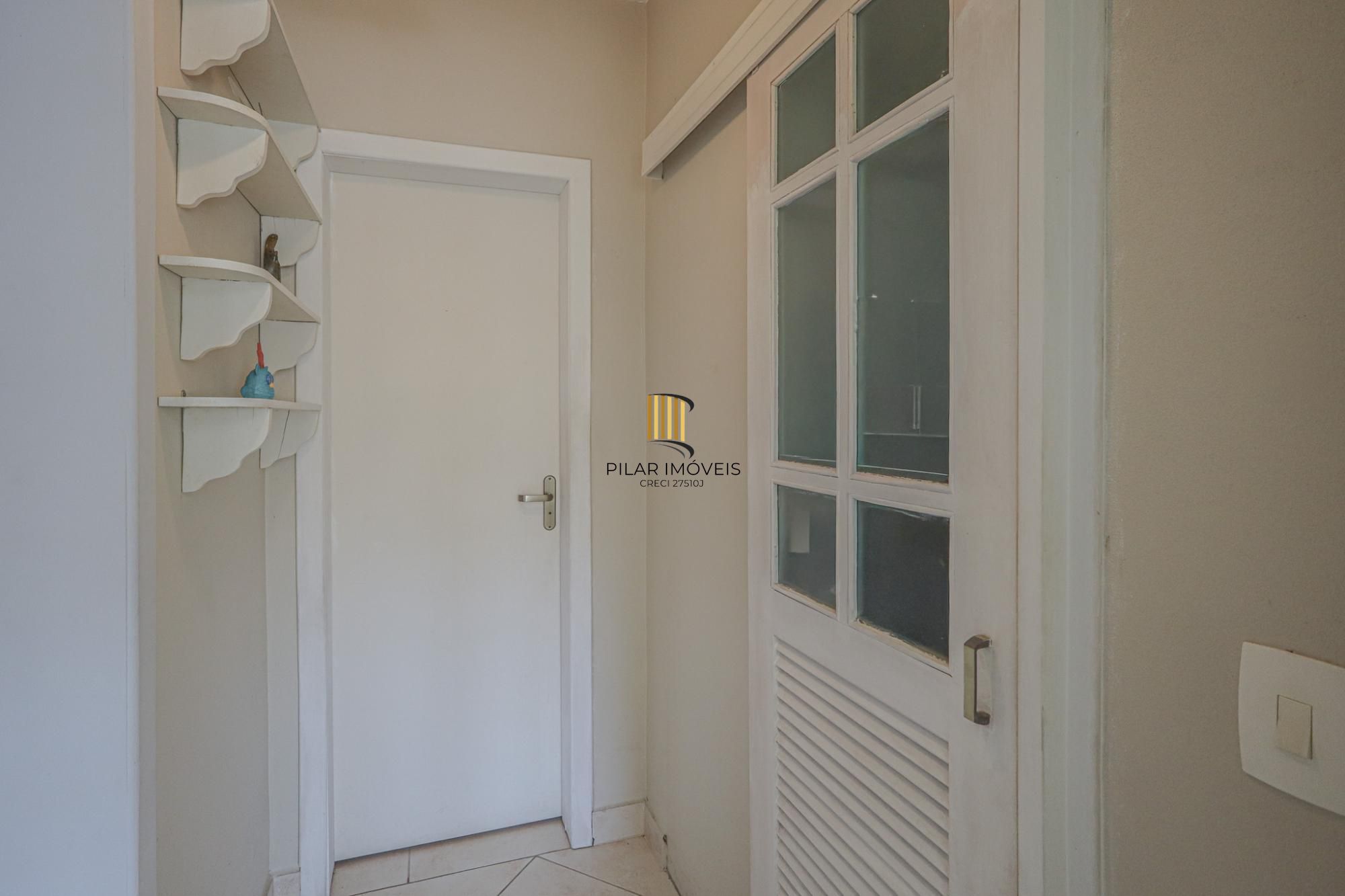 Residência de luxo ! Impecável.. 04 dormitórios , piscina / estuda dação