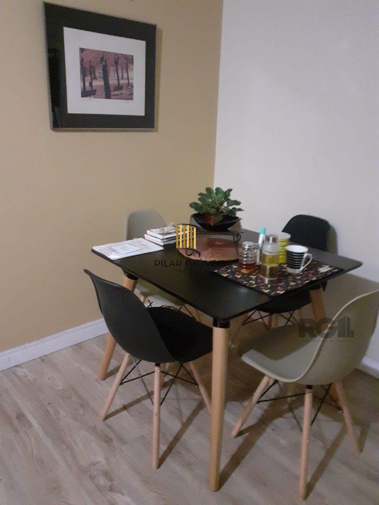 Apartamento 2 dormitórios no bairro Cidade Baixa