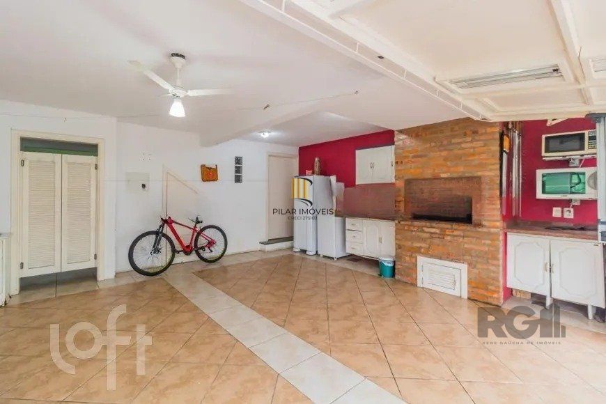 Casa 4 dormitórios no bairro Cristal