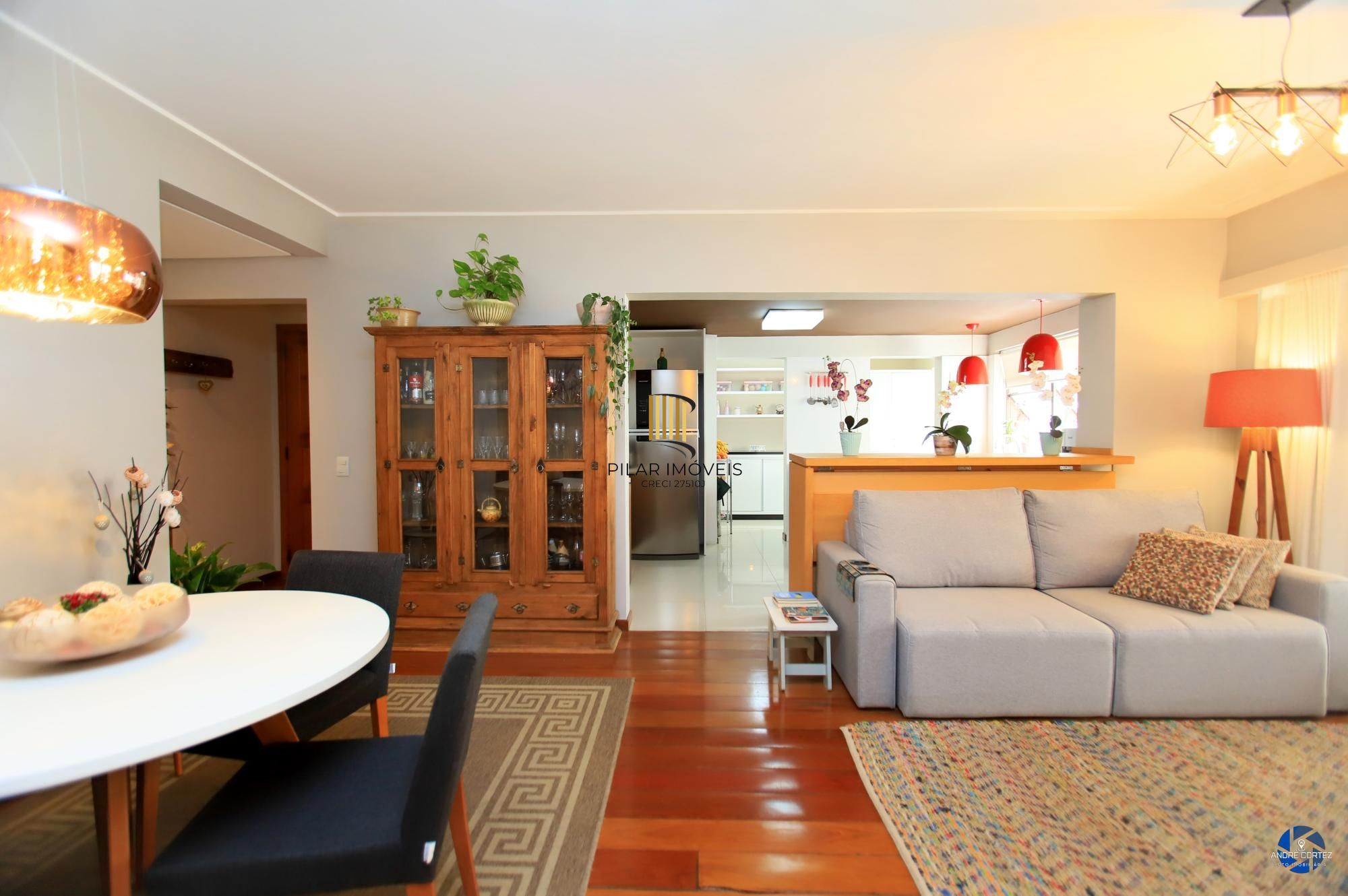 Apartamento 2 dormitórios no bairro Mont Serrat