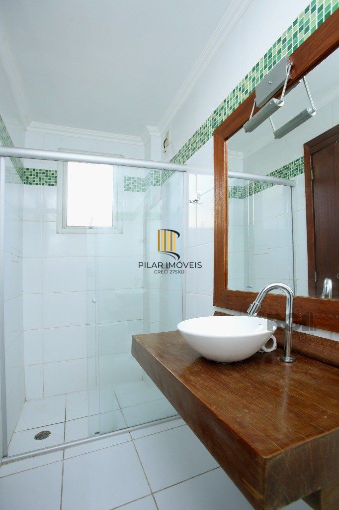 Cobertura para Venda - 115m², 2 dormitórios, 2 vagas - Nonoai