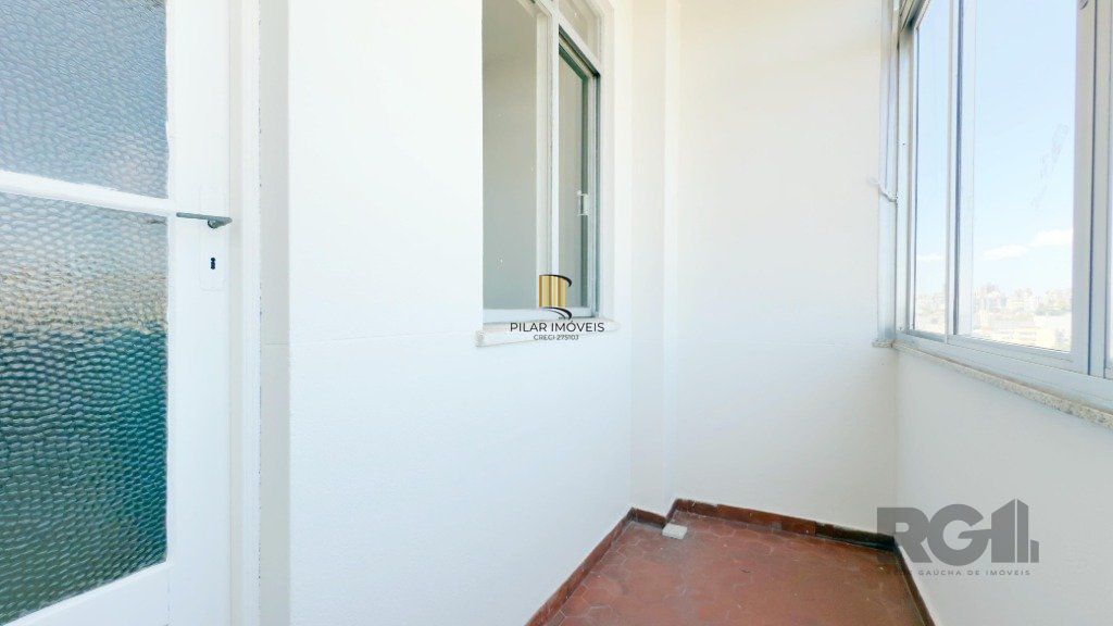Apartamento 2 dormitórios no bairro Floresta