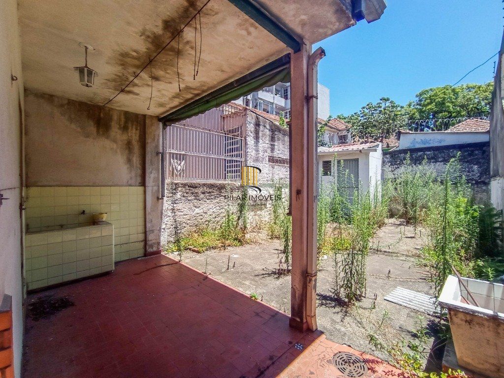 Casa 1 Dormitório(s) Bairro Floresta