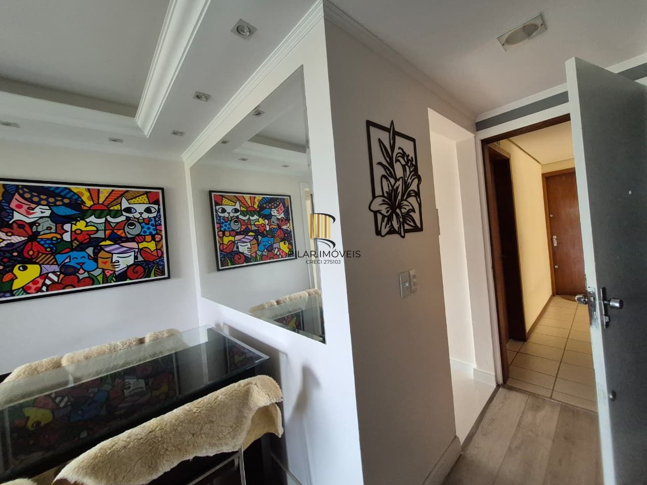 Apartamento, 2 dormitórios, 1 Banheiro, 1 Vaga, 56m², Bairro Sarandi