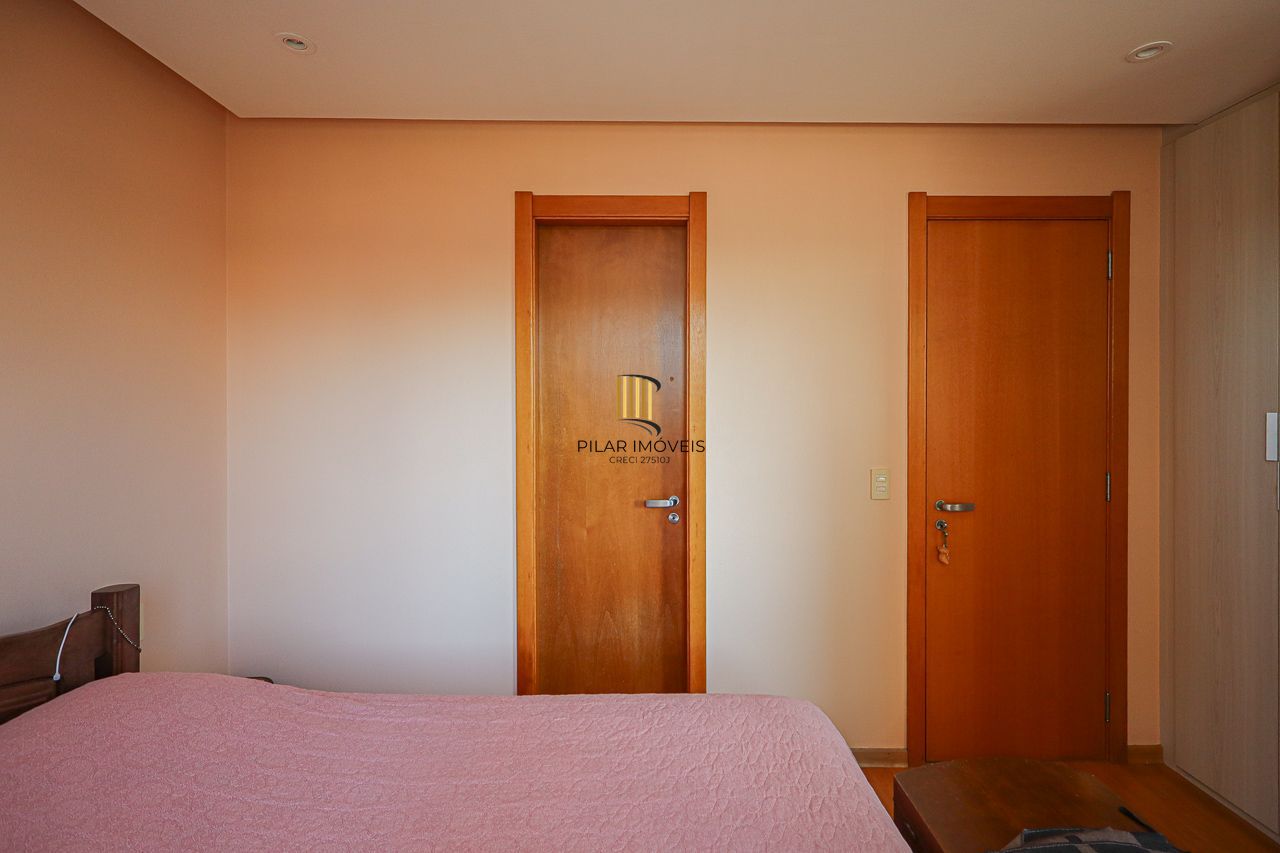Apartamento 03 quartos de frente com sacada e com garagem