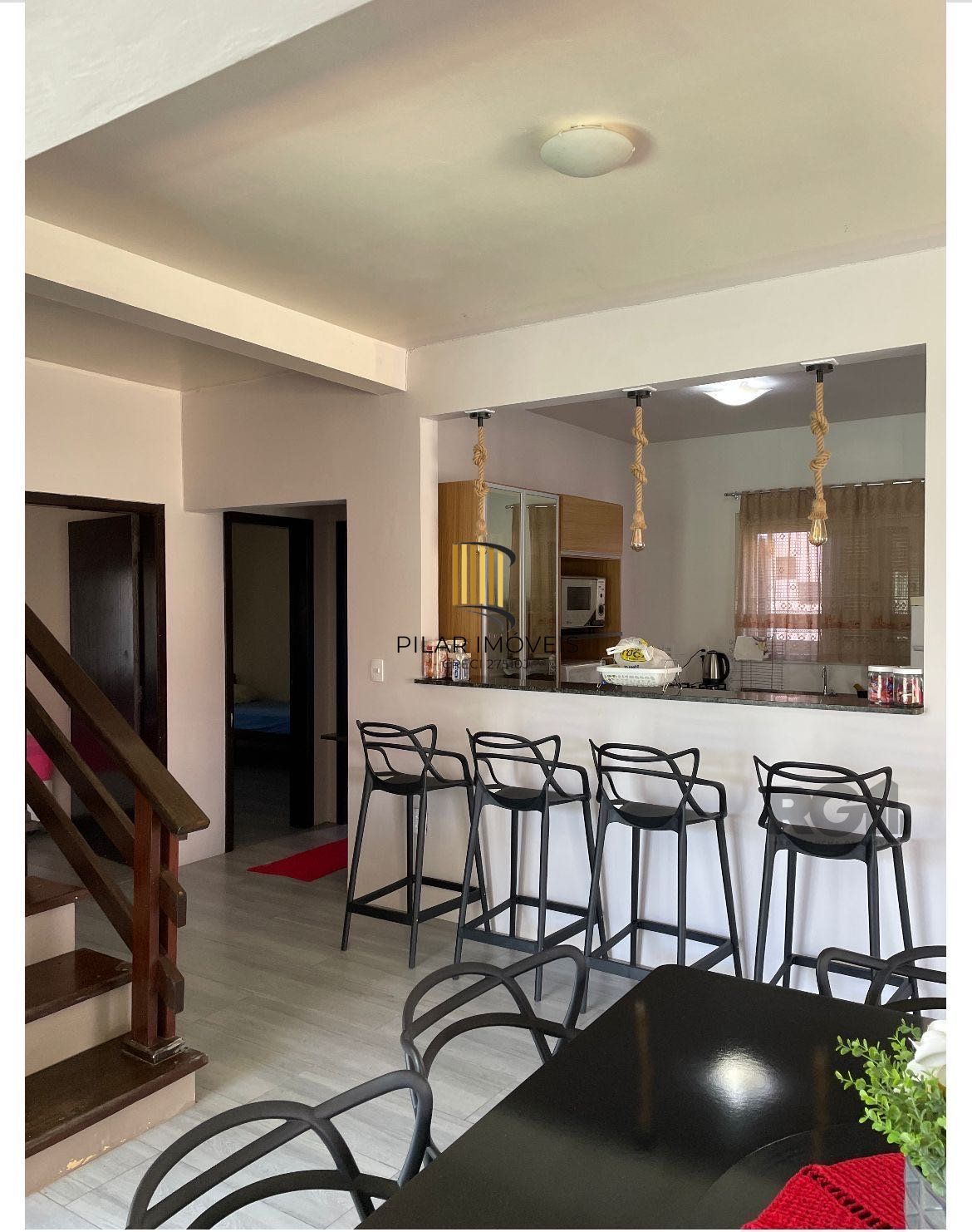 Casa com 6 dormitórios para comprar , 333 m² por R$ 852.000,00 - Centro - Imbé/RS