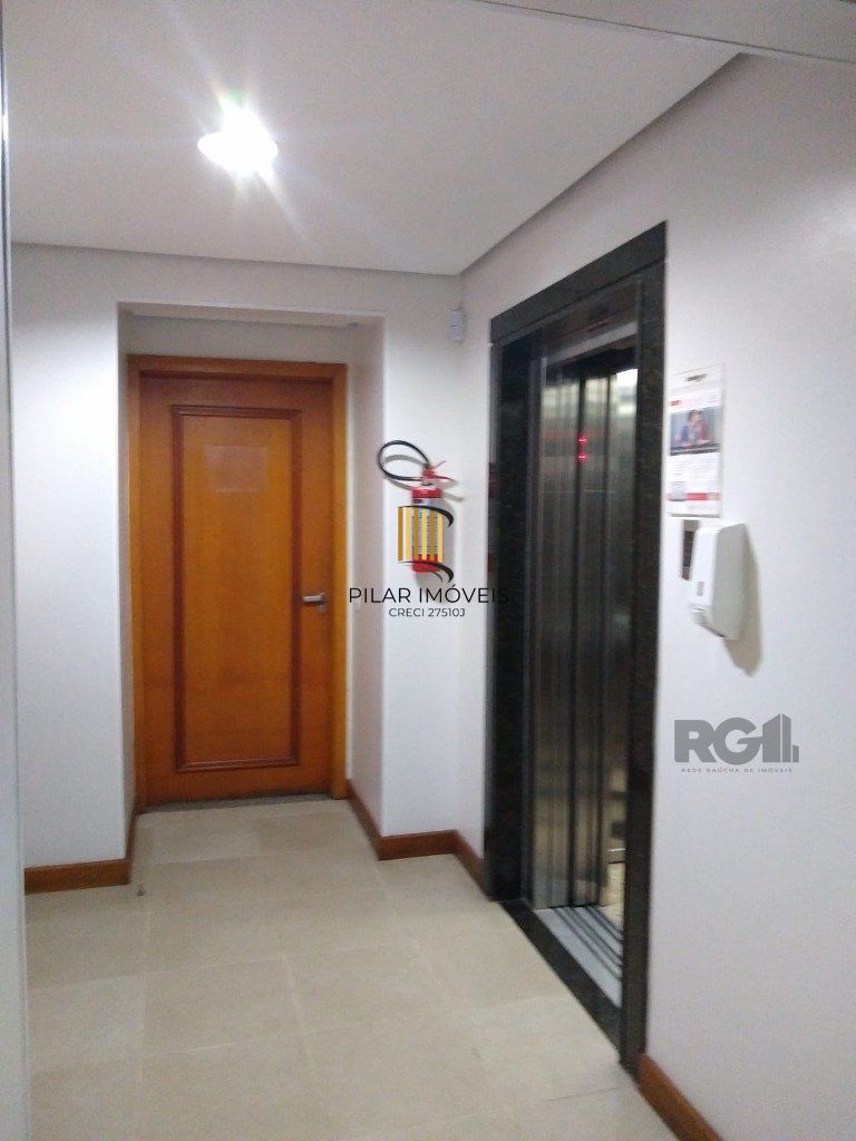 Apartamento 2 dormitórios no bairro Floresta