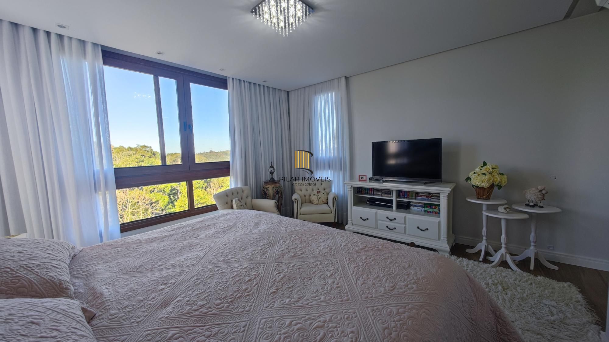 Apartamento 3 dormitórios no bairro Centro