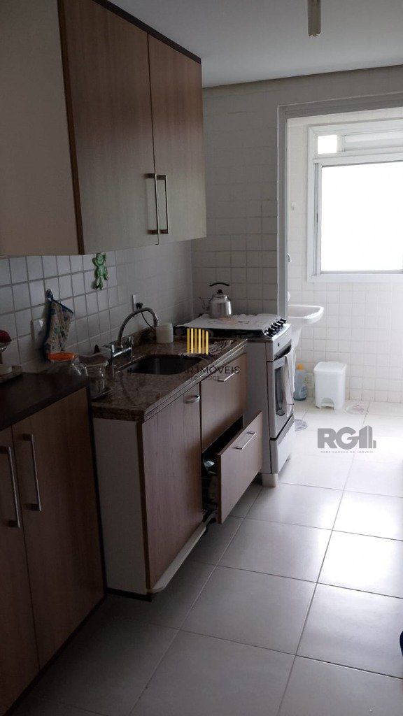 Apartamento 2 dormitórios no bairro Floresta