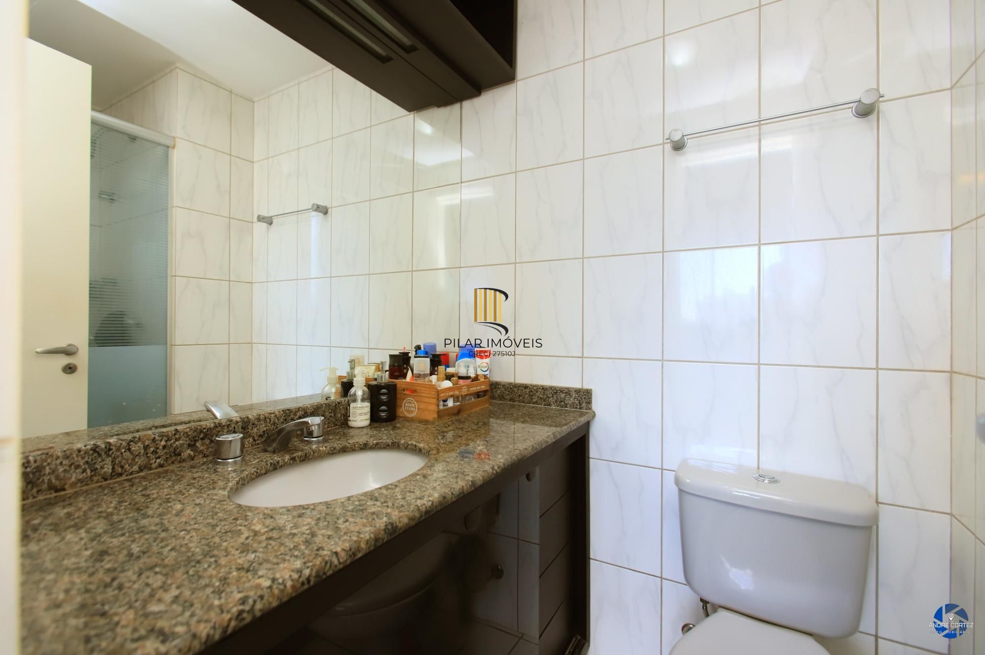 Apartamento 2 dormitórios no bairro Jardim Carvalho