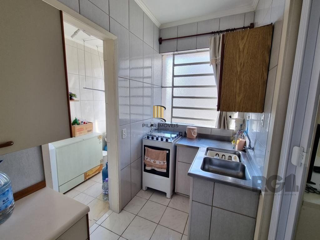 Apartamento a Venda 02 Dormitórios, Bairro Floresta próximo ao Rissul