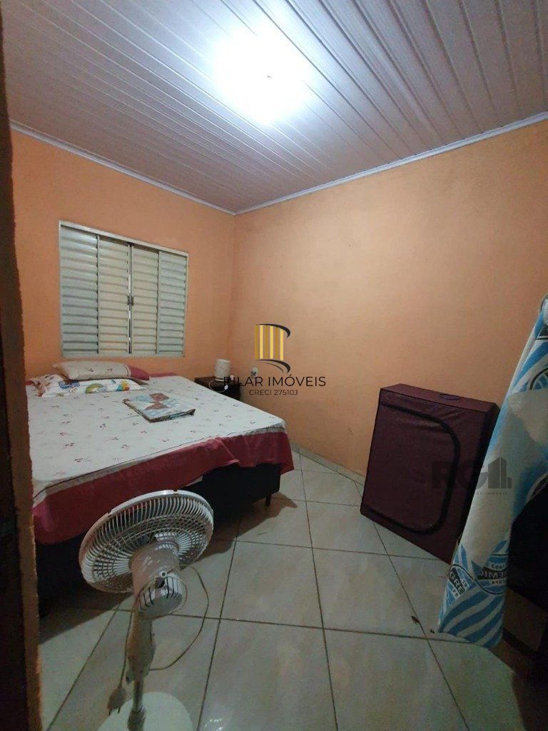 Casa 2 dormitórios no bairro Niterói