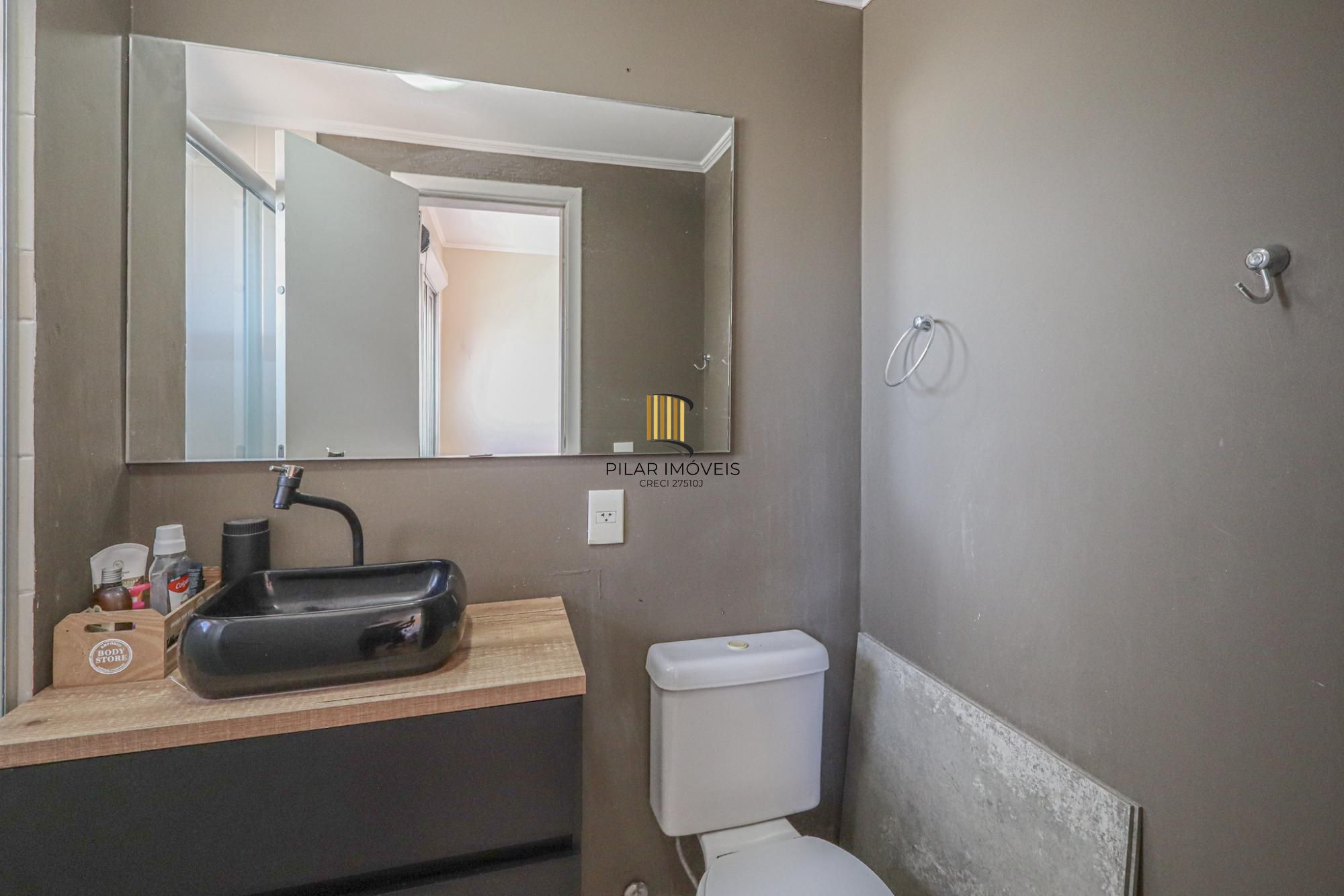 Apartamento 03 quartos com suite e garagem para 02 carros.