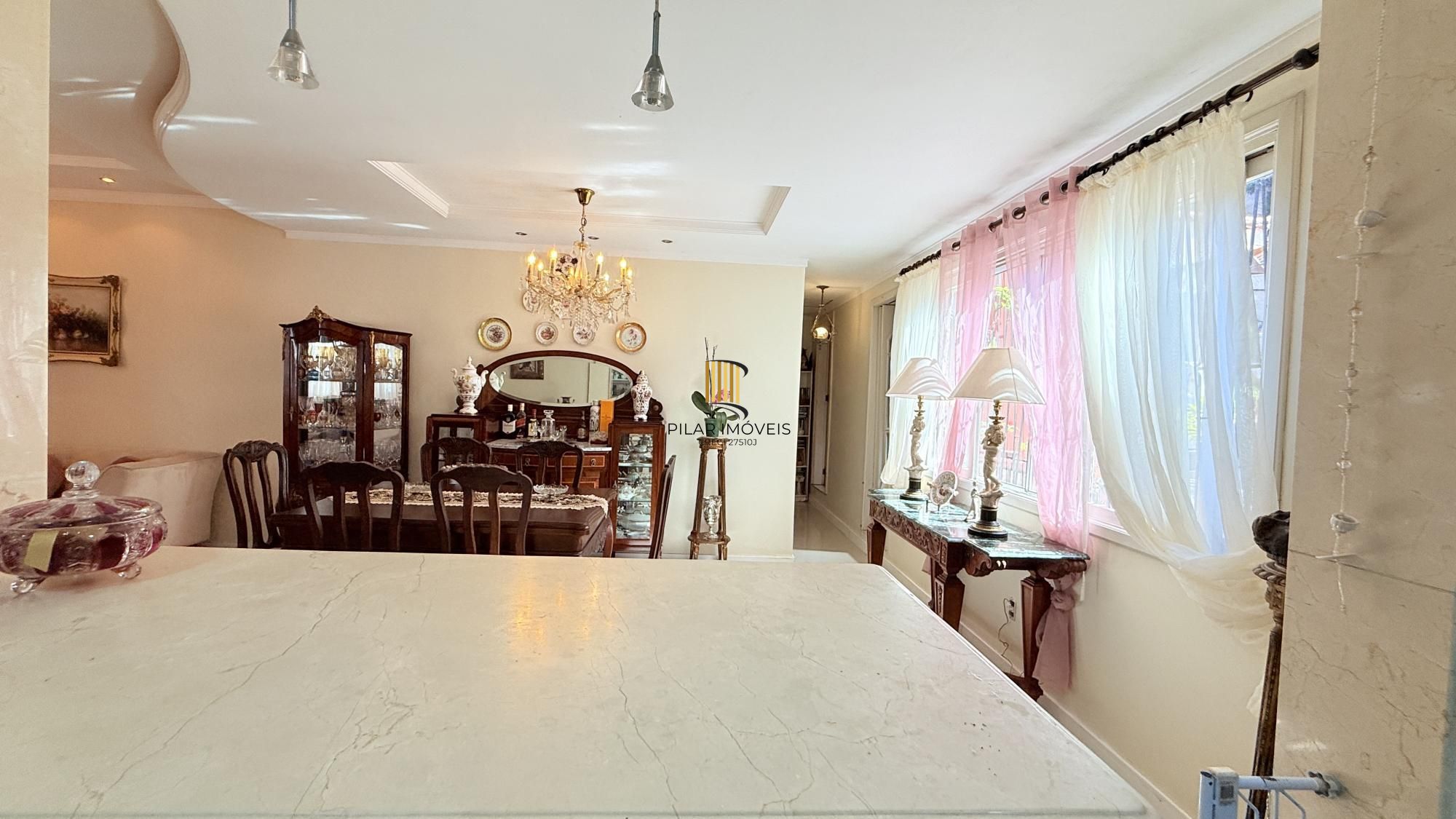 Casa 3 dormitórios no bairro Vila Assunção