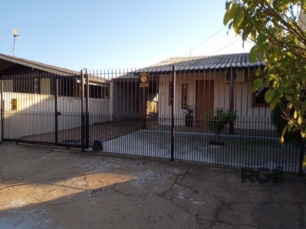 Casa para Venda - 69.98m², 2 dormitórios, 4 vagas - Jardim Dos Lagos 1