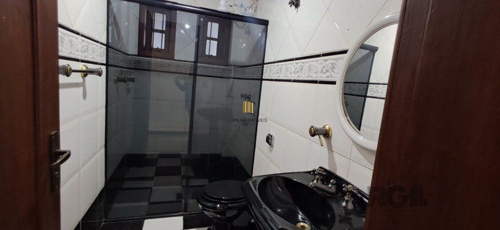 Casa 4 dormitórios no bairro Jardim Itu