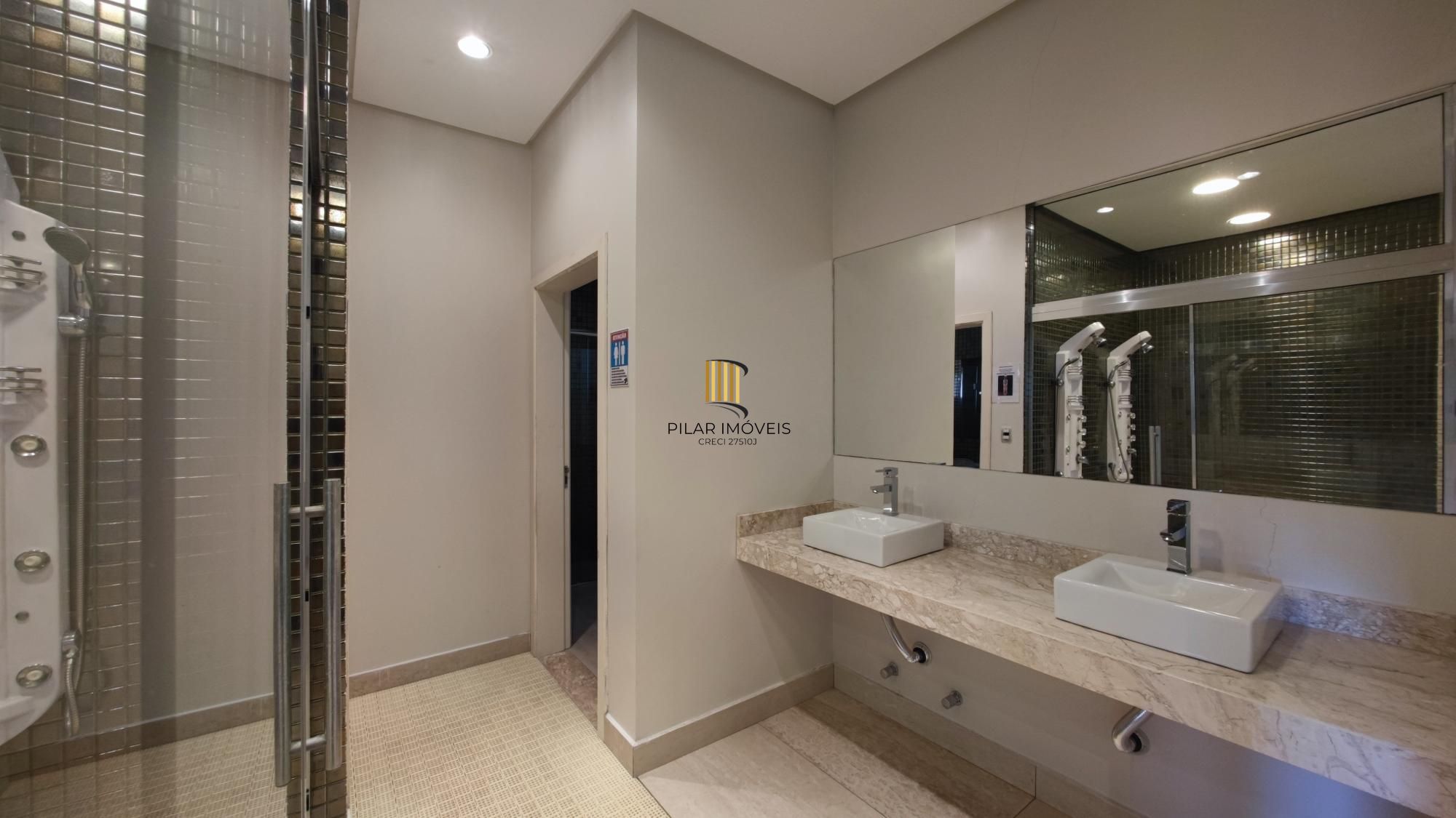 Apartamento 3 dormitórios no bairro Centro