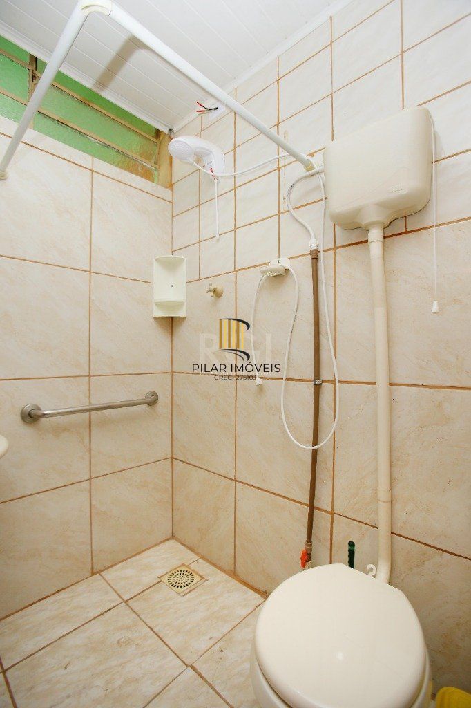 Casa para Venda - 350m², 3 dormitórios, 3 vagas - Passo da Areia